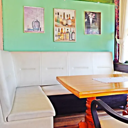 Caffe Pizzeria I Bona Fides Nm Guest house Nova Varos